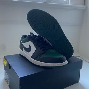 Air Jordan 1 low ‘Green Toe’